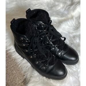 NINE WEST Weaton Fur Shoes 9.5 Black Winter Hiker Lace Up Combat Boots
